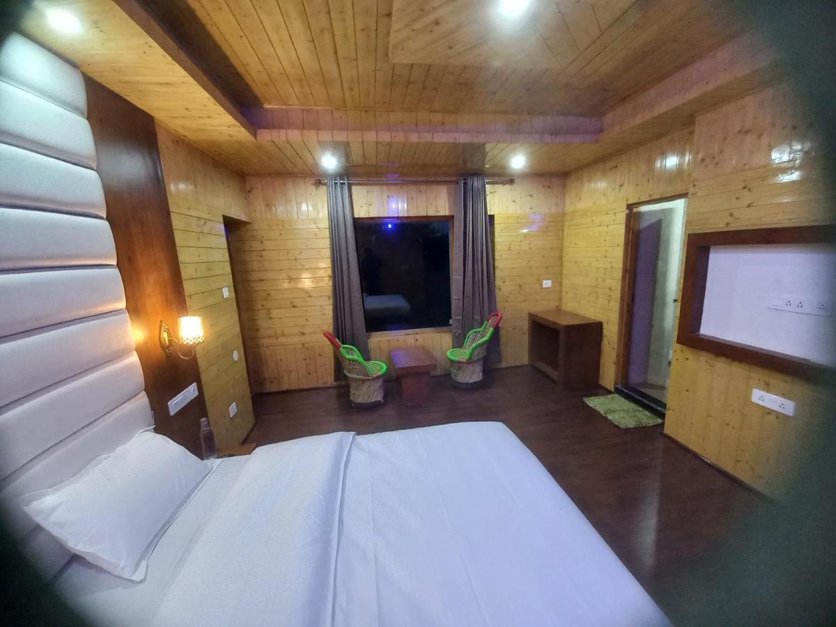 Humble Holiday Inn Kufri Simla 외부 사진