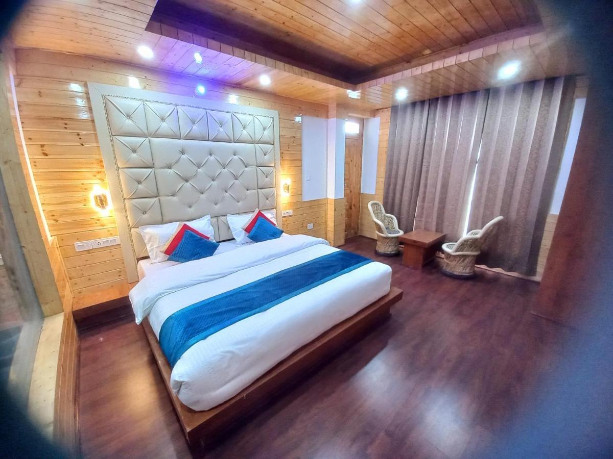Humble Holiday Inn Kufri Simla 외부 사진