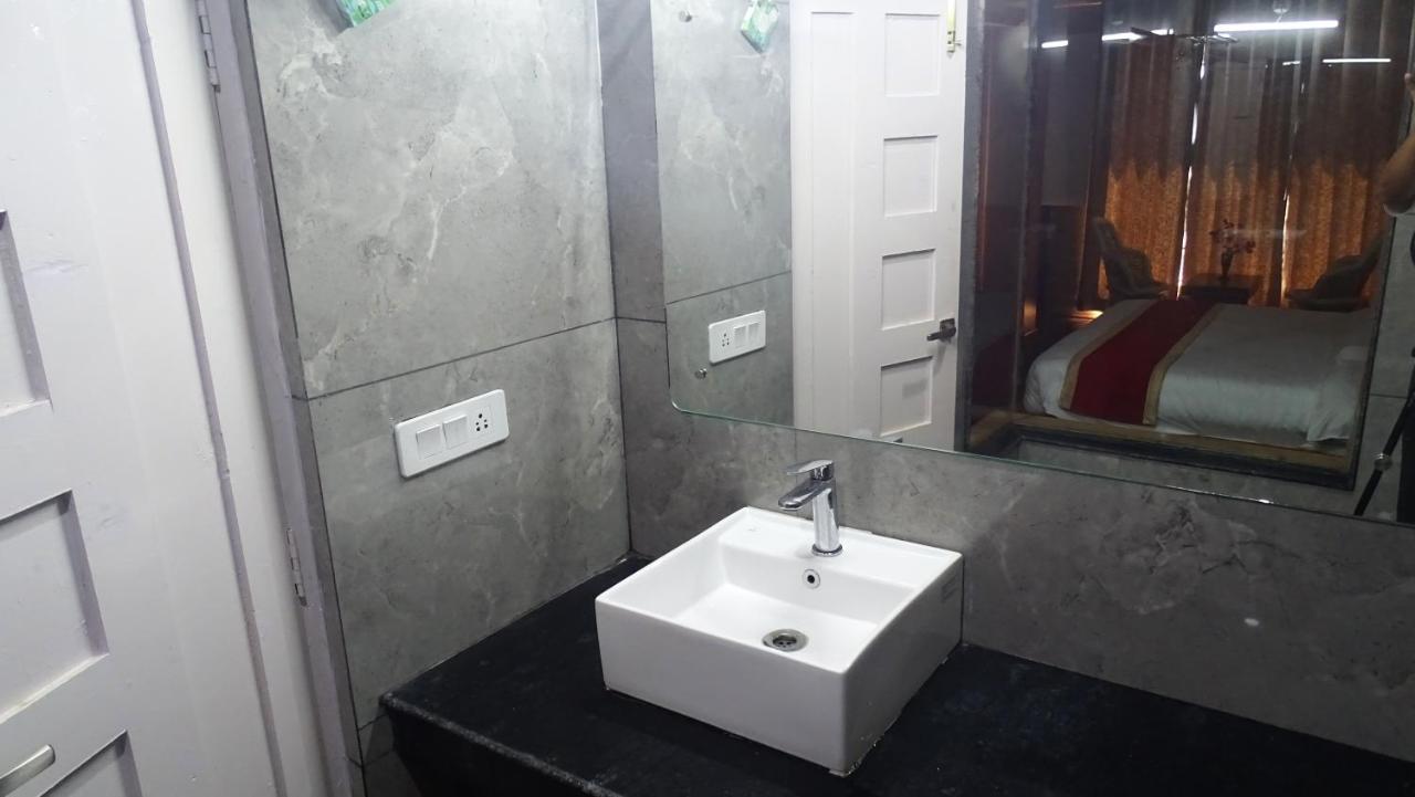 Humble Holiday Inn Kufri Simla 외부 사진