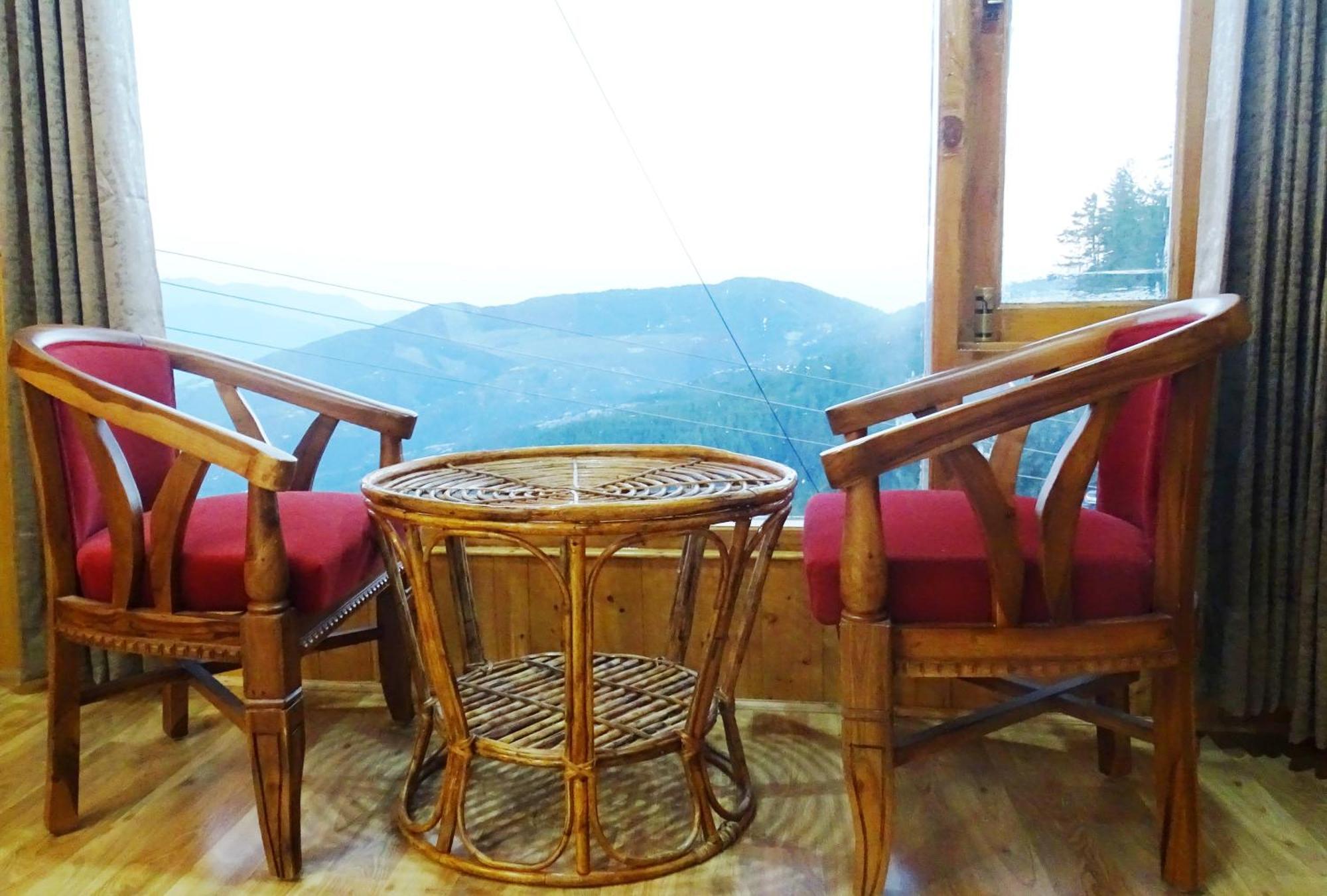 Humble Holiday Inn Kufri Simla 외부 사진