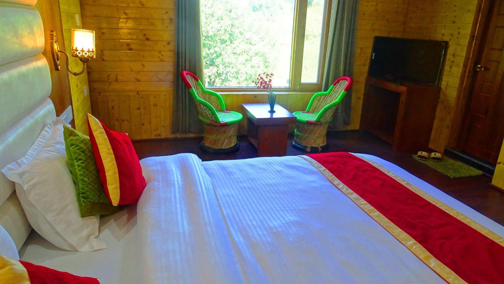 Humble Holiday Inn Kufri Simla 외부 사진